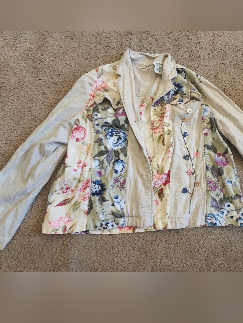 White Stag Women’s Floral Lined Beige Jacket